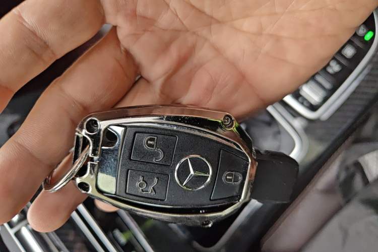 Used Mercedes-Benz GLC Coupe 2017 GLC 200 4MATIC Coupe SUV Vehicle Key