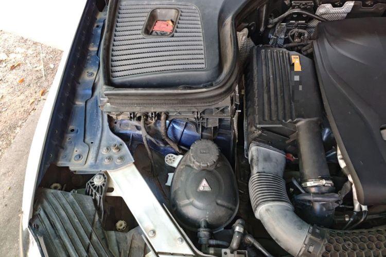 Used Mercedes-Benz GLC Coupe 2017 GLC 200 4MATIC Coupe SUV Engine Bay Right