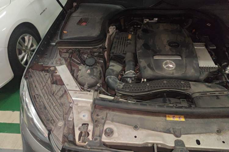 Used Mercedes-Benz GLC Coupe 2017 GLC 200 4MATIC Coupe SUV Engine Bay Right