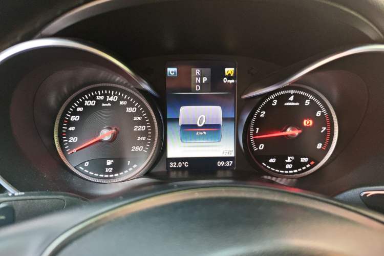 Used Mercedes-Benz GLC Coupe 2017 GLC 200 4MATIC Coupe SUV Instrument Cluster