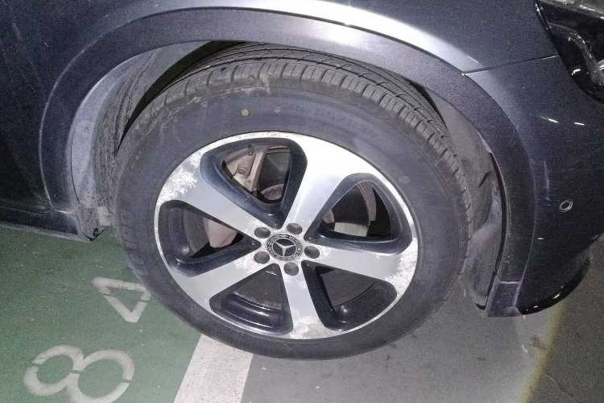 Used Mercedes-Benz GLC Coupe 2017 GLC 200 4MATIC Coupe SUV Right Front Wheel Hub