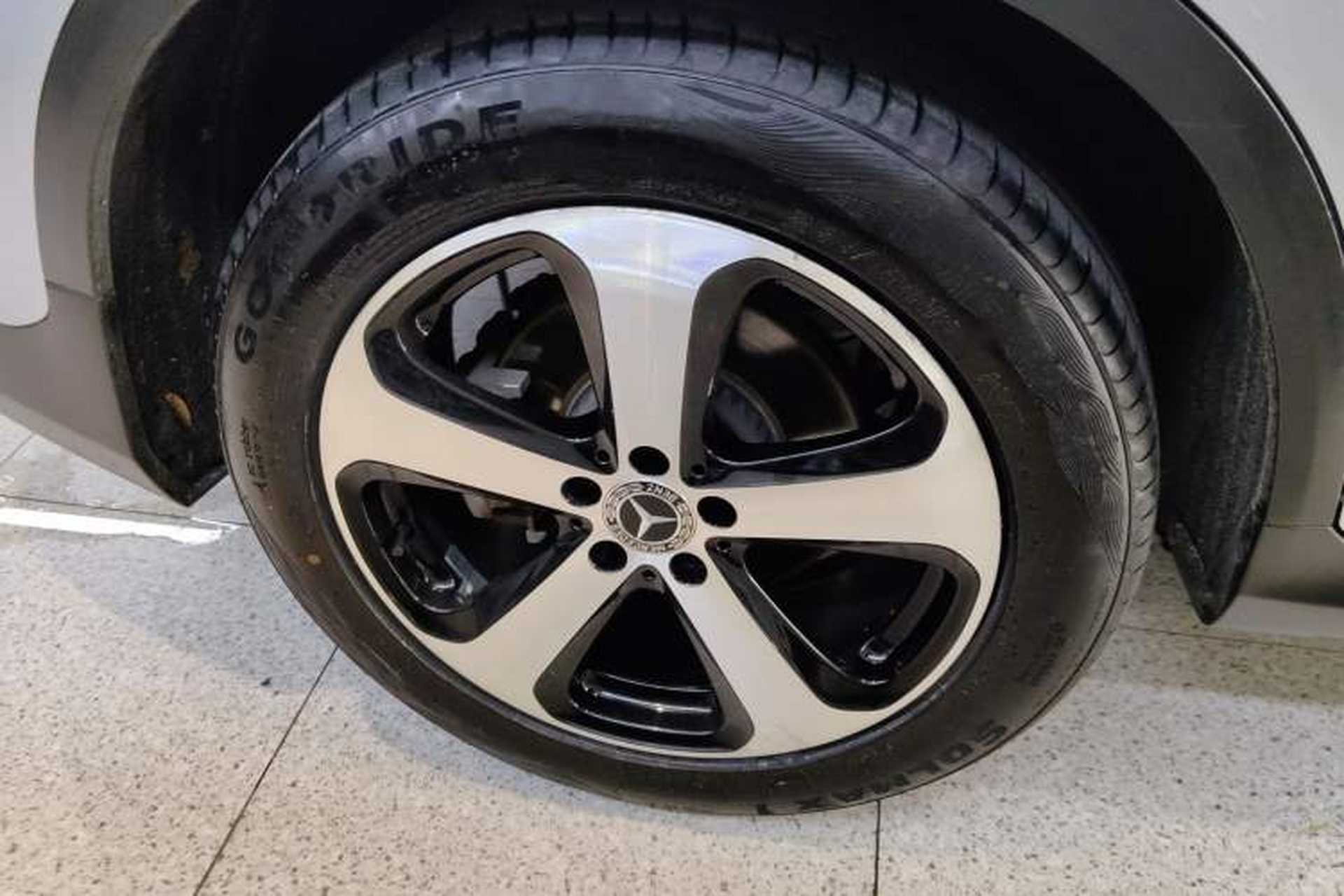 Used Mercedes-Benz GLC Coupe 2017 GLC 200 4MATIC Coupe SUV Right Rear Wheel Hub