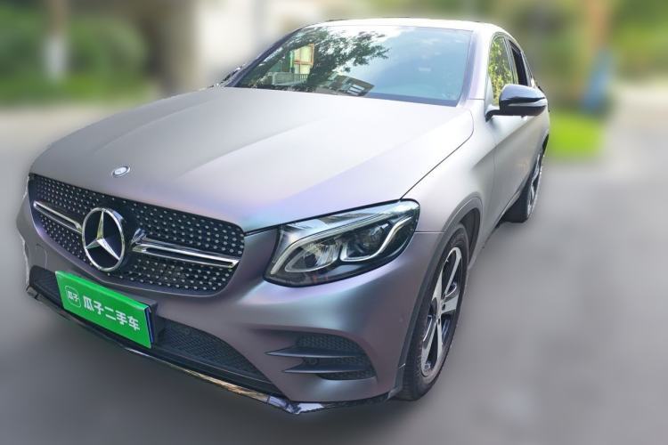 Used Mercedes-Benz GLC Coupe 2017 GLC 200 4MATIC Coupe SUV Guazi used car, China used car export, Used car for sale, Used cars, Cheapest cars for sale