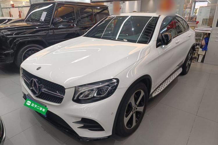 Used Mercedes-Benz GLC Coupe 2017 GLC 200 4MATIC Coupe SUV Guazi used car, China used car export, Used car for sale, Used cars, Cheapest cars for sale