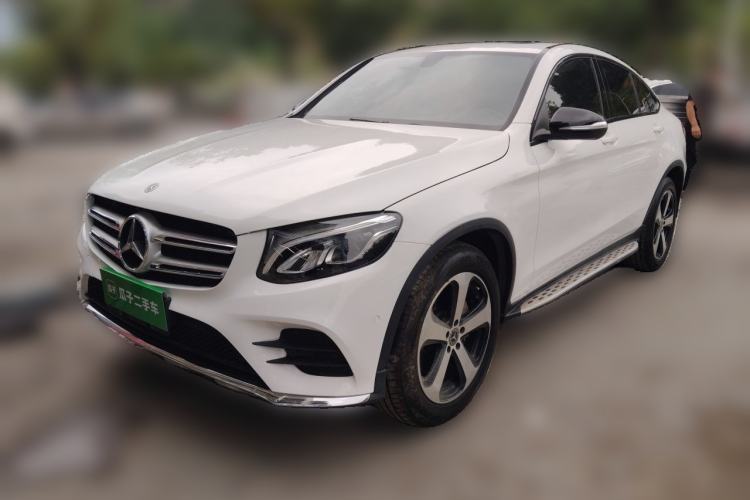 Used Mercedes-Benz GLC Coupe 2017 GLC 200 4MATIC Coupe SUV Guazi used car, China used car export, Used car for sale, Used cars, Cheapest cars for sale