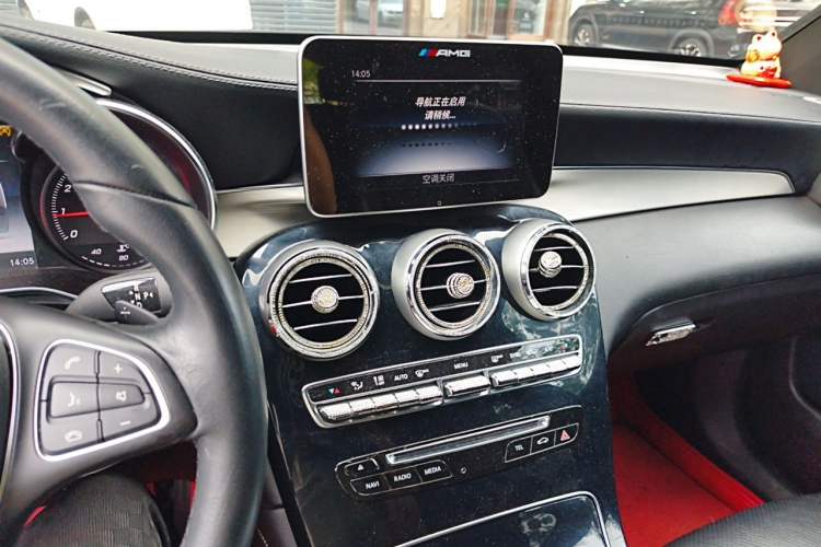 Used Mercedes-Benz GLC Coupe 2017 GLC 200 4MATIC Coupe SUV Audio And AC Panel