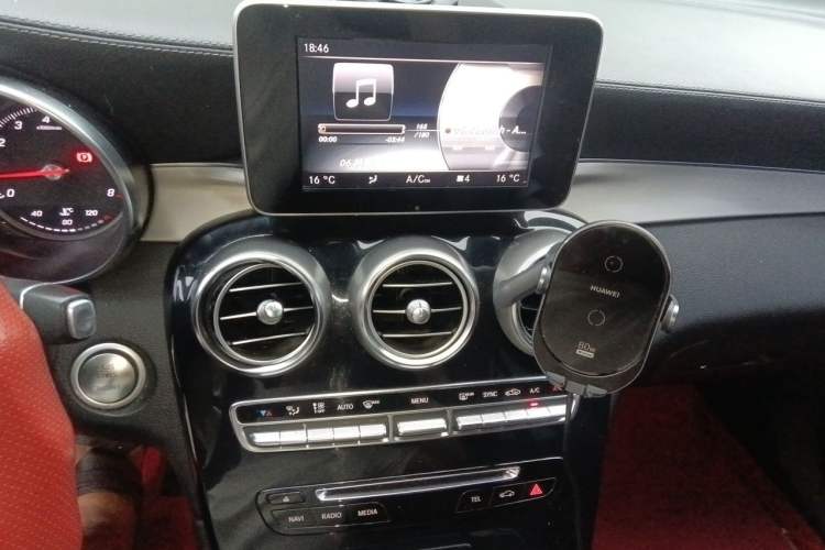 Used Mercedes-Benz GLC Coupe 2017 GLC 200 4MATIC Coupe SUV Audio And AC Panel