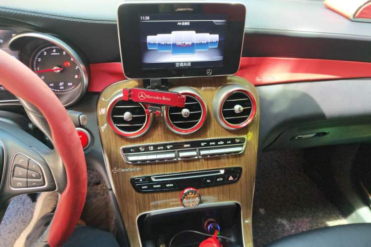 Used Mercedes-Benz GLC Coupe 2017 GLC 260 4MATIC Coupe SUV Audio And AC Panel