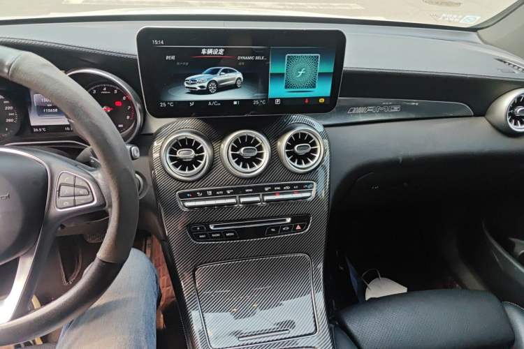 Used Mercedes-Benz GLC Coupe 2017 GLC 200 4MATIC Coupe SUV Audio And AC Panel