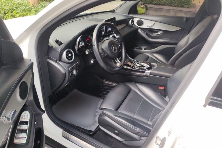 Used Mercedes-Benz GLC Coupe 2017 GLC 200 4MATIC Coupe SUV Driver Seat