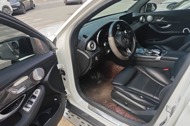 Used Mercedes-Benz GLC Coupe 2017 GLC 200 4MATIC Coupe SUV Driver Seat
