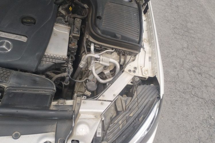 Used Mercedes-Benz GLC Coupe 2017 GLC 260 4MATIC Coupe SUV Engine Bay Left