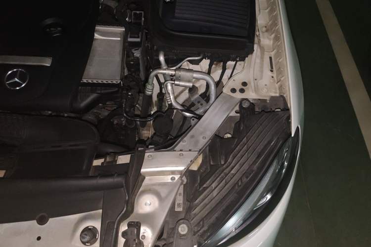 Used Mercedes-Benz GLC Coupe 2017 GLC 200 4MATIC Coupe SUV Engine Bay Left