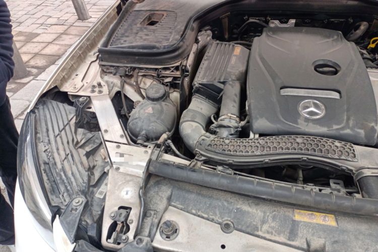 Used Mercedes-Benz GLC Coupe 2017 GLC 260 4MATIC Coupe SUV Engine Bay Right