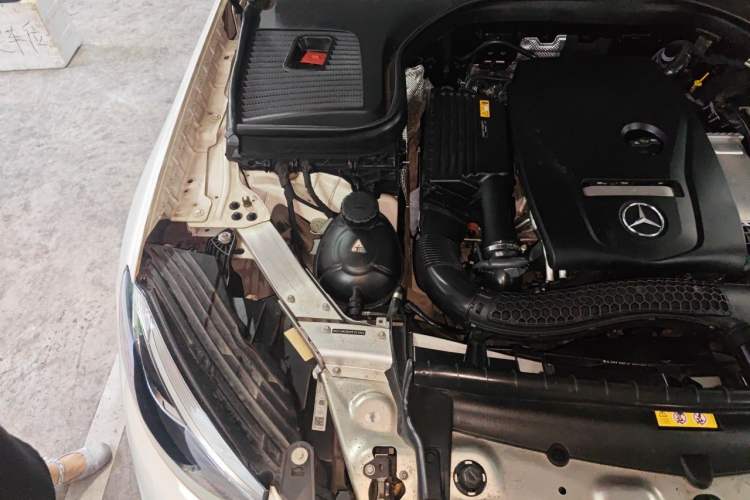 Used Mercedes-Benz GLC Coupe 2017 GLC 200 4MATIC Coupe SUV Engine Bay Right