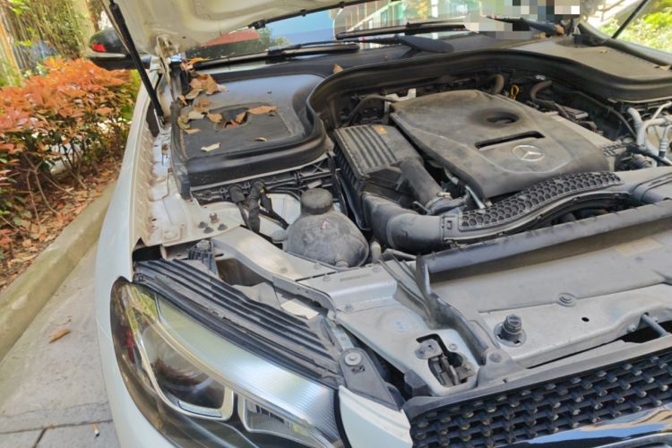 Used Mercedes-Benz GLC Coupe 2017 GLC 260 4MATIC Coupe SUV Engine Bay Right