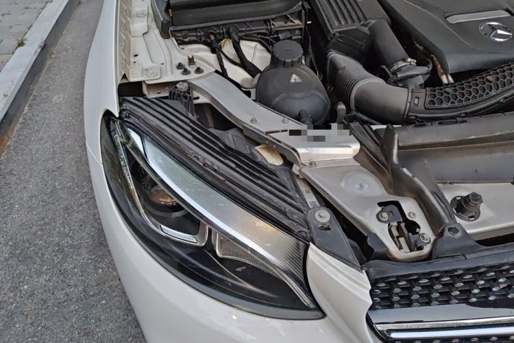 Used Mercedes-Benz GLC Coupe 2017 GLC 200 4MATIC Coupe SUV Engine Bay Right