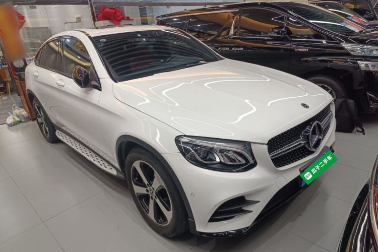 Used Mercedes-Benz GLC Coupe 2017 GLC 200 4MATIC Coupe SUV Exterior 1
