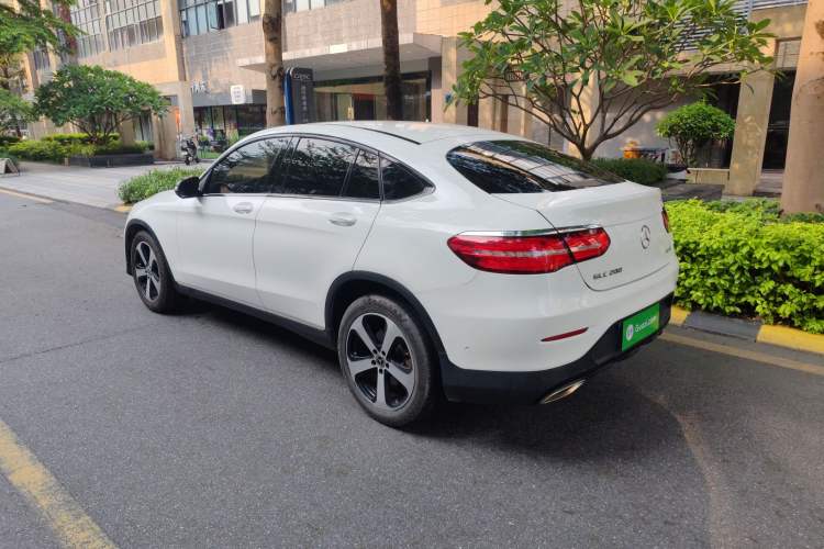 Used Mercedes-Benz GLC Coupe 2017 GLC 200 4MATIC Coupe SUV Exterior 1