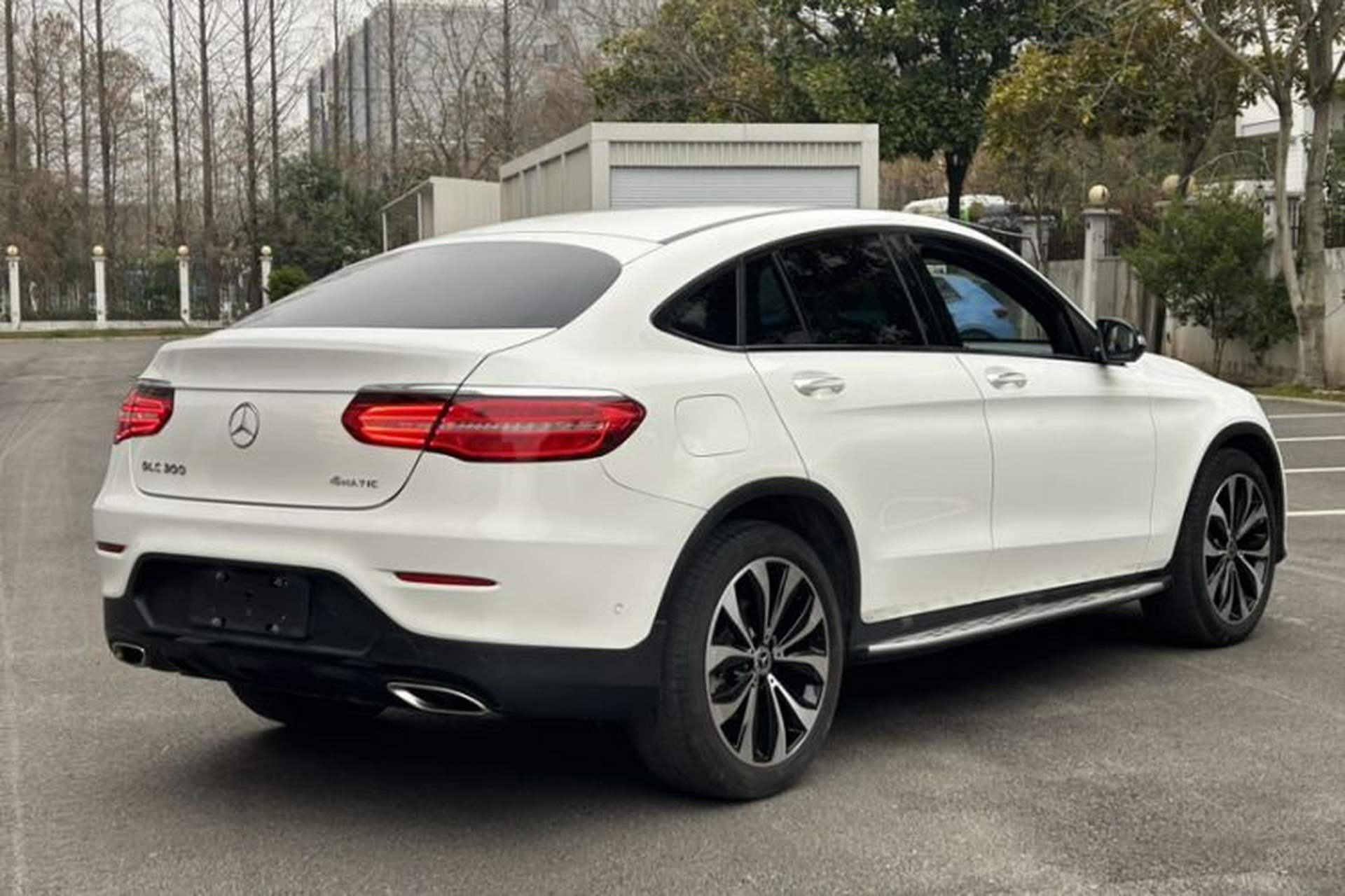 Used Mercedes-Benz GLC Coupe 2017 GLC 300 4MATIC Coupe SUV Exterior 2