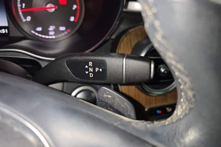 Used Mercedes-Benz GLC Coupe 2017 GLC 260 4MATIC Coupe SUV Gear Lever