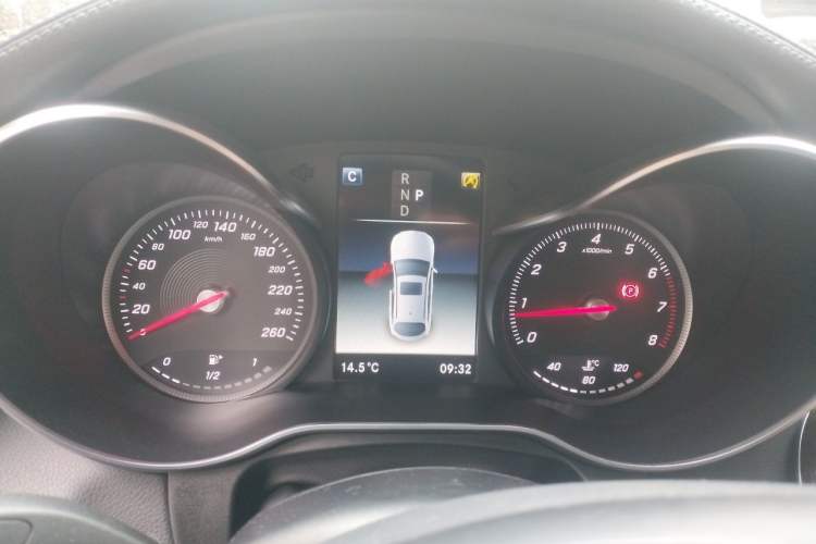 Used Mercedes-Benz GLC Coupe 2017 GLC 260 4MATIC Coupe SUV Instrument Cluster