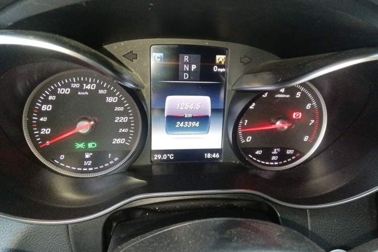 Used Mercedes-Benz GLC Coupe 2017 GLC 200 4MATIC Coupe SUV Instrument Cluster