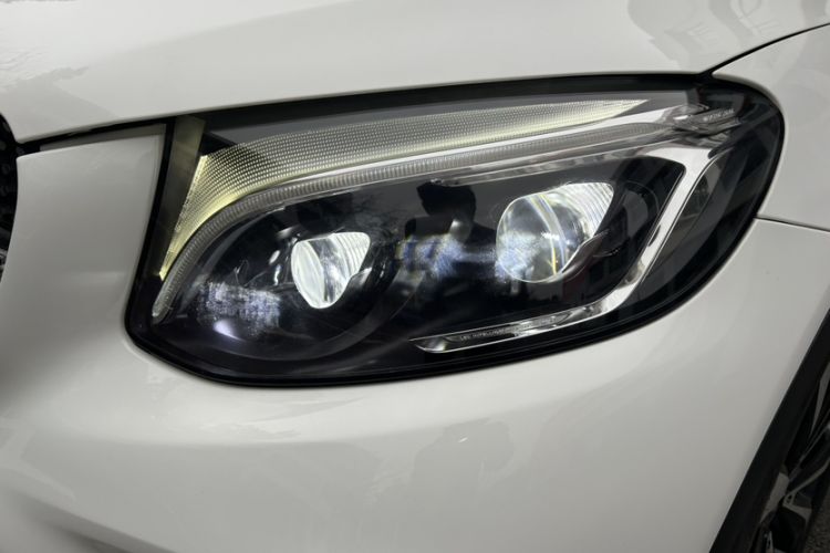 Used Mercedes-Benz GLC Coupe 2017 GLC 300 4MATIC Coupe SUV Left Front Headlight