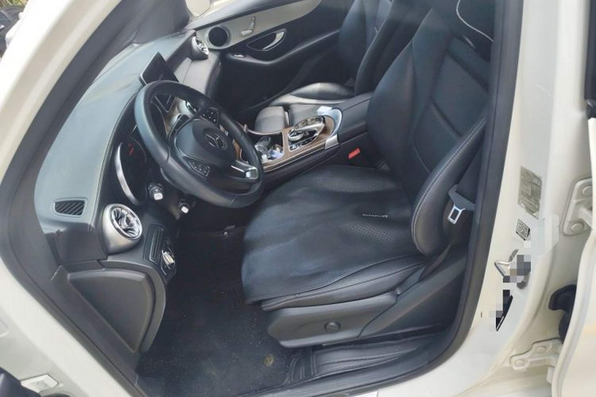 Used Mercedes-Benz GLC Coupe 2017 GLC 200 4MATIC Coupe SUV Left Front Seat