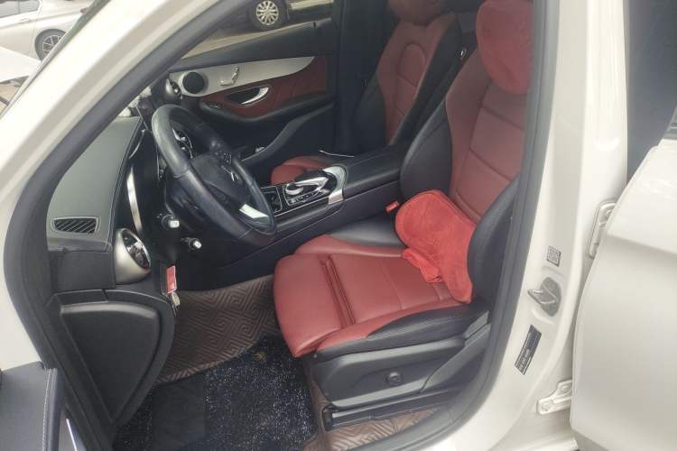 Used Mercedes-Benz GLC Coupe 2017 GLC 200 4MATIC Coupe SUV Left Front Seat
