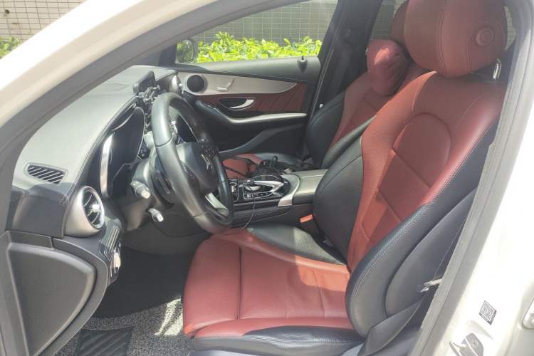 Used Mercedes-Benz GLC Coupe 2017 GLC 200 4MATIC Coupe SUV Left Front Seat