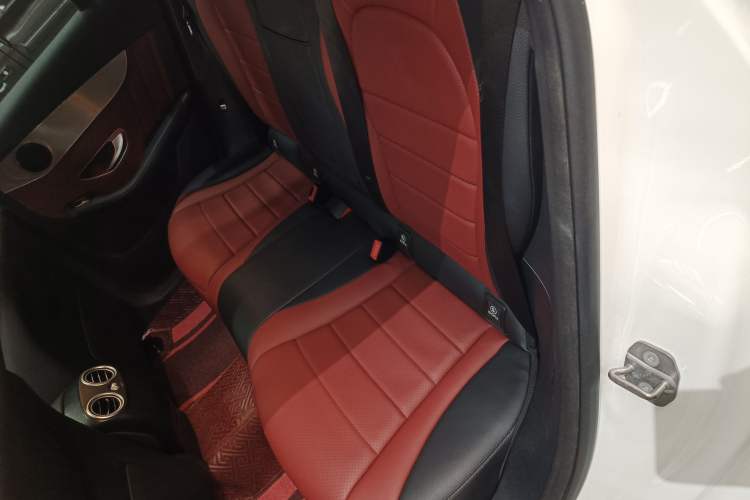 Used Mercedes-Benz GLC Coupe 2017 GLC 200 4MATIC Coupe SUV Left Rear Seat