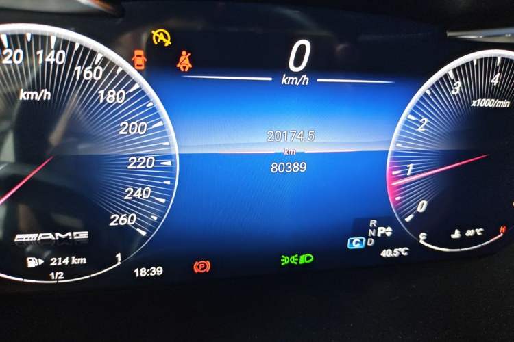 Used Mercedes-Benz GLC Coupe 2017 GLC 260 4MATIC Coupe SUV Odometer Close Up