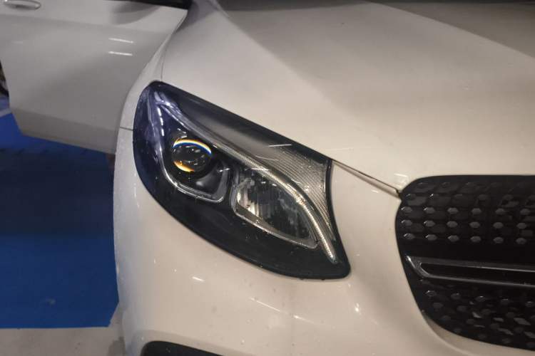 Used Mercedes-Benz GLC Coupe 2017 GLC 200 4MATIC Coupe SUV Right Front Headlight