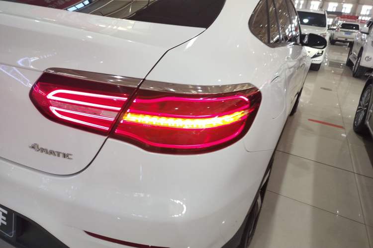Used Mercedes-Benz GLC Coupe 2017 GLC 200 4MATIC Coupe SUV Right Rear Taillight