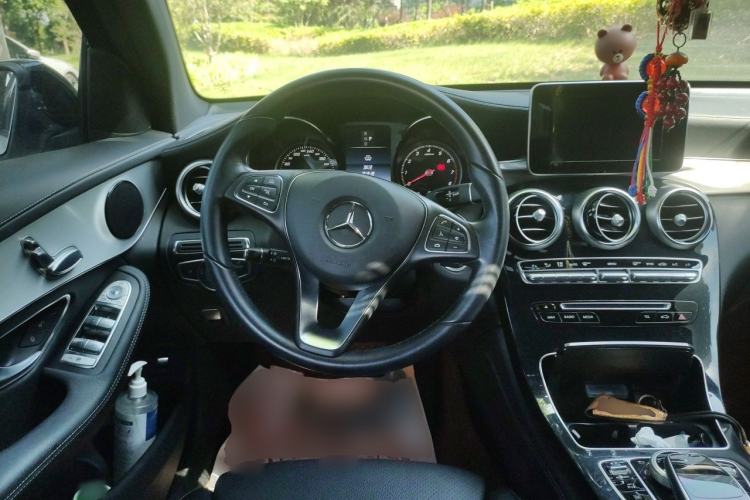 Used Mercedes-Benz GLC Coupe 2017 GLC 200 4MATIC Coupe SUV Steering Wheel