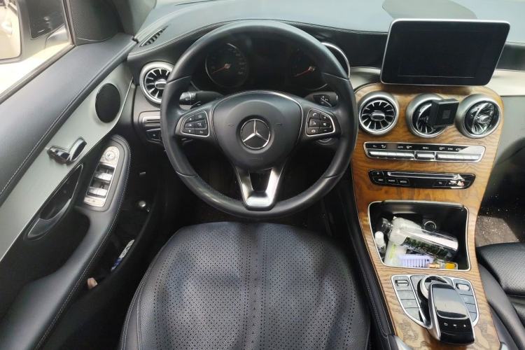 Used Mercedes-Benz GLC Coupe 2017 GLC 200 4MATIC Coupe SUV Steering Wheel