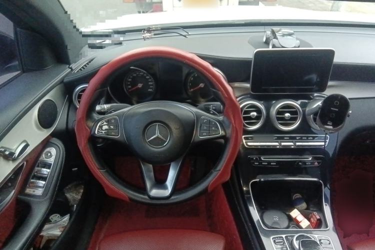 Used Mercedes-Benz GLC Coupe 2017 GLC 200 4MATIC Coupe SUV Steering Wheel
