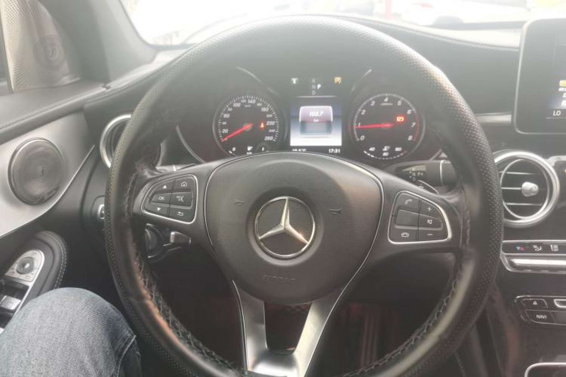 Used Mercedes-Benz GLC Coupe 2017 GLC 200 4MATIC Coupe SUV Steering Wheel