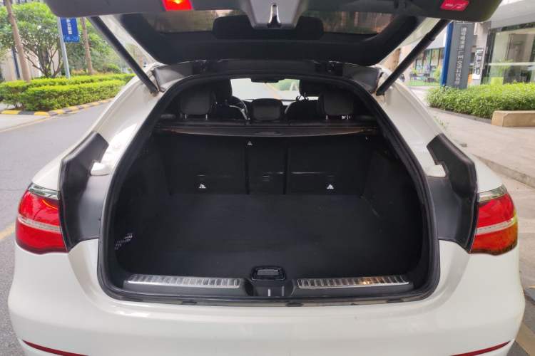 Used Mercedes-Benz GLC Coupe 2017 GLC 200 4MATIC Coupe SUV Trunk