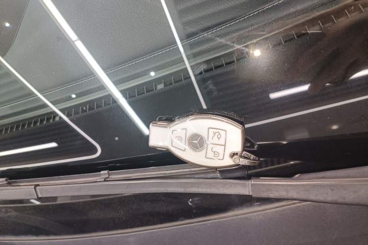 Used Mercedes-Benz GLC Coupe 2017 GLC 200 4MATIC Coupe SUV Vehicle Key