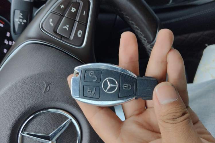 Used Mercedes-Benz GLC Coupe 2017 GLC 200 4MATIC Coupe SUV Vehicle Key