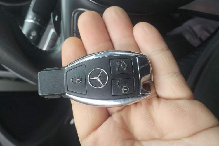 Used Mercedes-Benz GLC Coupe 2017 GLC 260 4MATIC Coupe SUV Vehicle Key