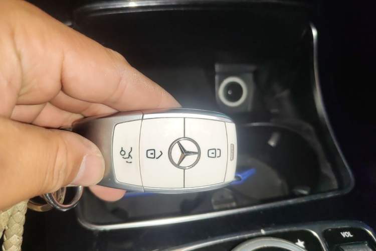 Used Mercedes-Benz GLC Coupe 2017 GLC 200 4MATIC Coupe SUV Vehicle Key