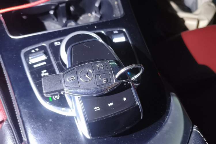 Used Mercedes-Benz GLC Coupe 2017 GLC 200 4MATIC Coupe SUV Vehicle Key