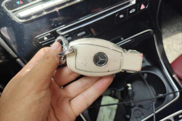 Used Mercedes-Benz GLC Coupe 2017 GLC 200 4MATIC Coupe SUV Vehicle Key