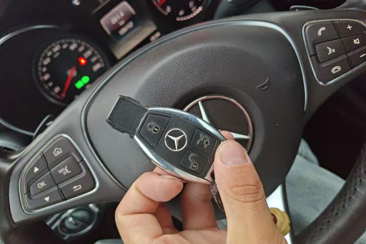 Used Mercedes-Benz GLC Coupe 2017 GLC 200 4MATIC Coupe SUV Vehicle Key