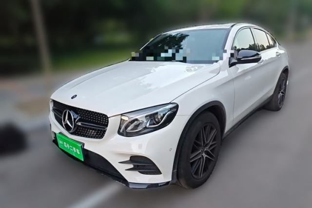 Ojetý Mercedes-Benz GLC Coupe 2017 GLC 200 4MATIC Coupe SUV