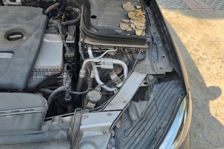 Used Mercedes-Benz GLC Coupe  Engine Bay Left