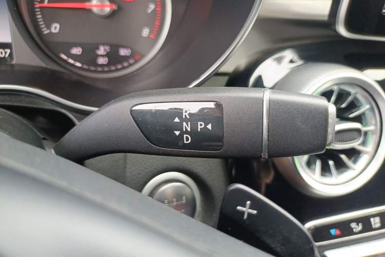 Used Mercedes-Benz GLC Coupe 2018 GLC 200 4MATIC Coupe SUV Gear Lever